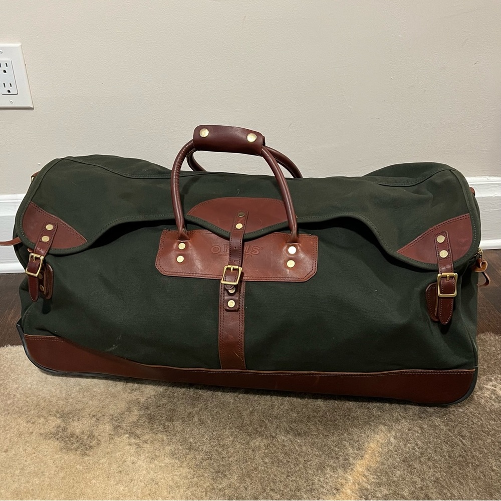 RARE Vintage Orvis Battenkill Rolling Canvas Duffle Bag LARGE GREEN USED